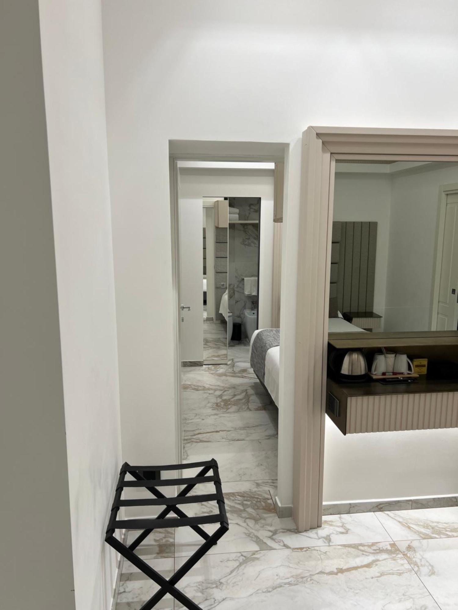 Maison Tritone Rome Exterior photo